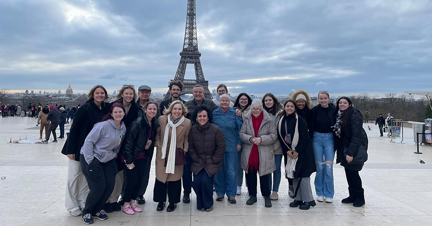 Morrissy students in Paris