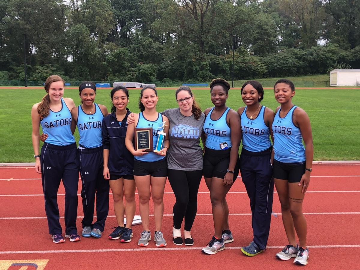 Cross Country team wins plaque