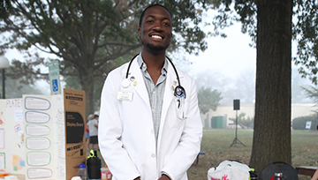 Dr. Kofi Andoh