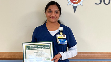 Suja Prashant with her DAISY award