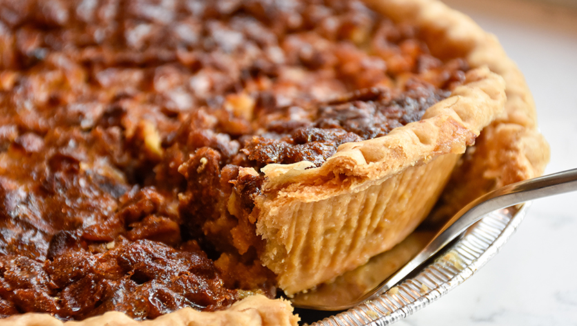 pecan pie being served - Photo by Keighla Exum on Unsplash