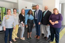 Jason Steidl Jack meets with faculty