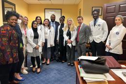 School of Pharmacy students in Annapolis