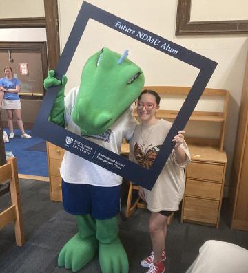 New Student with Gabby Gator