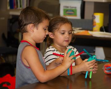 2 children playing