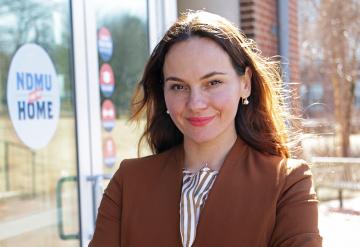 A headshot of Zeina Al-Zaiim