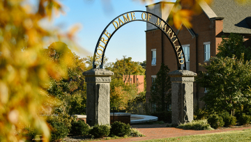 Fall leaves are the NDMU Arch