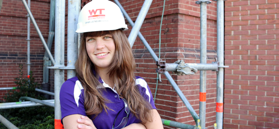 Dual Degree Physics and Engineering