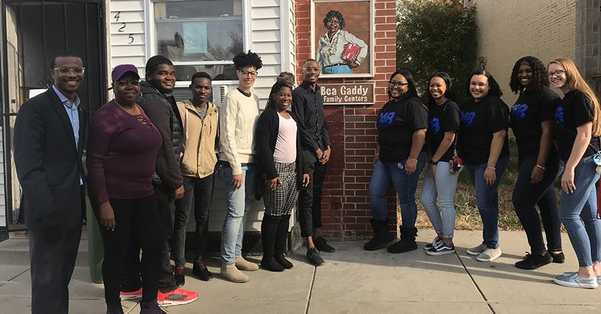 CAB Students drop off Thanksgiving food supplies for Bea Gaddy Family Center