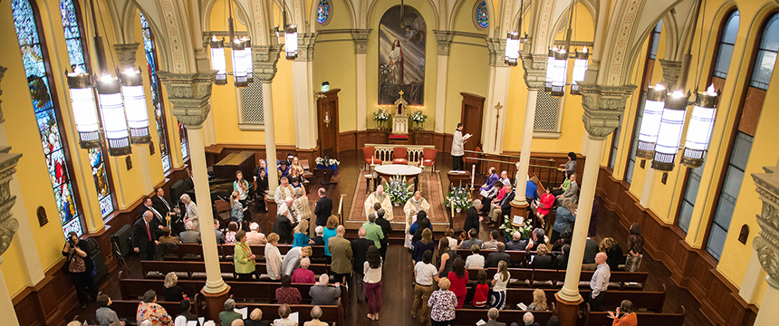 Catholic Ceremony in Marikle Chapel