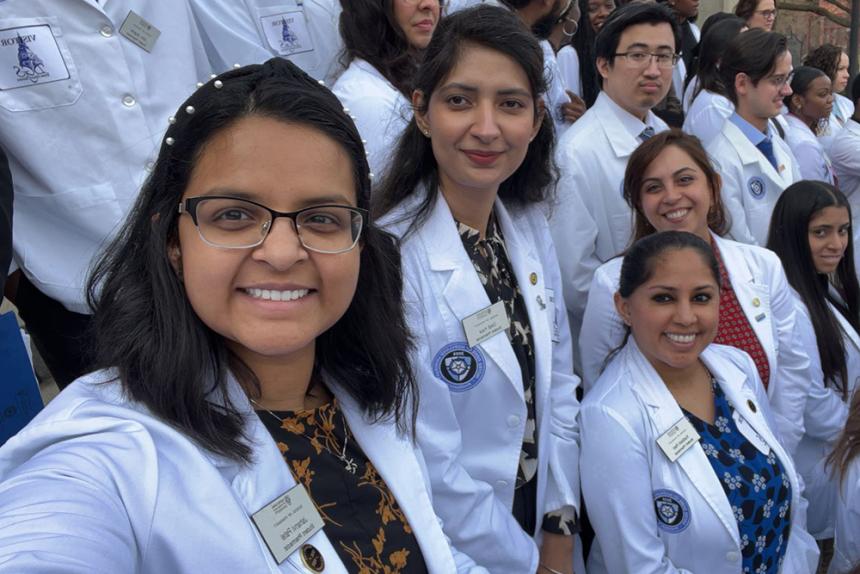 School of Pharmacy students in Annapolis